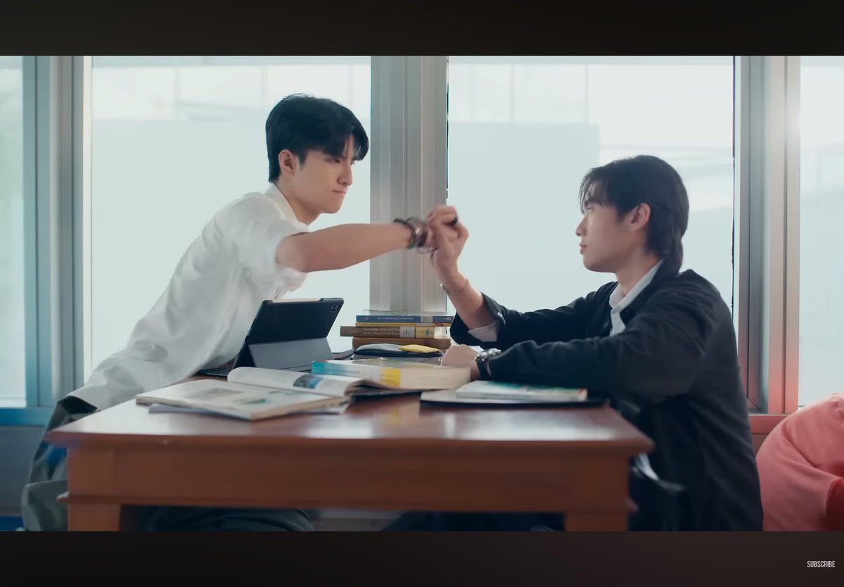 thamtuppy's tweet photo. garang la rin 😓

#BeyondLuckMV
#UnluckyBae
#ThamMac https://t.co/zRoTXnArEM