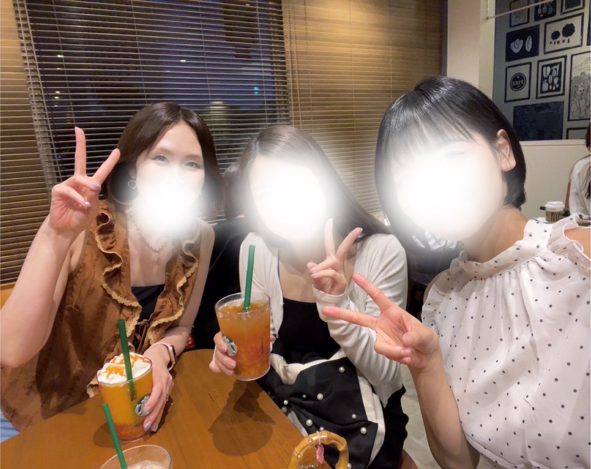 ayu8lume26's tweet photo. 可愛い可愛い二人がはるちゃんラーメン誘ってくれて上原幸せでした🥺💕💕
相変わらず美味しい🍜

たくさんいろんな話できて楽しかった嬉しかった🥰
@hime_spec 
@yxutcm https://t.co/mwG6wYWbwd