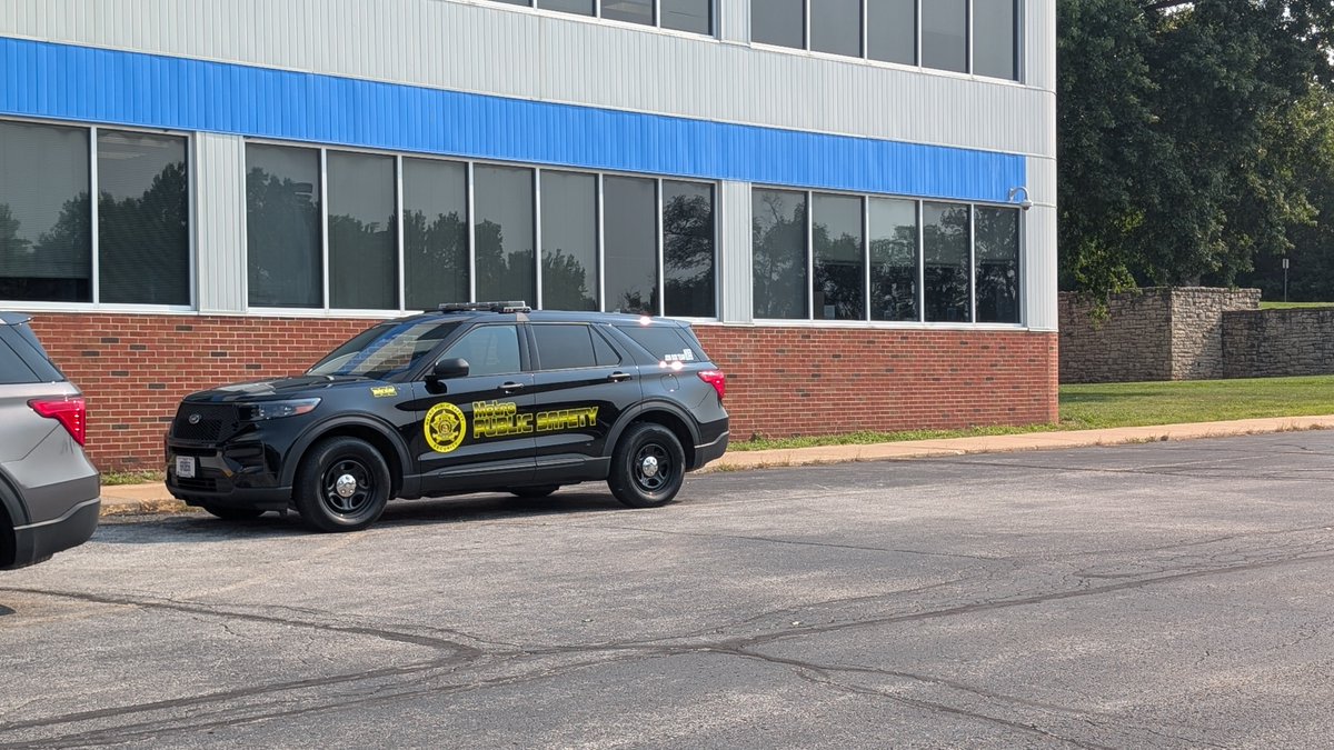 DrPenK's tweet photo. Safety is the foundation for every school and community. We're grateful for the partnership of the @RaytownPD @raytownfire, and our dedicated RQS security team, working together every day so our students and staff can focus on what matters most: teaching and learning. 
#Safety https://t.co/XIchlFQoDO