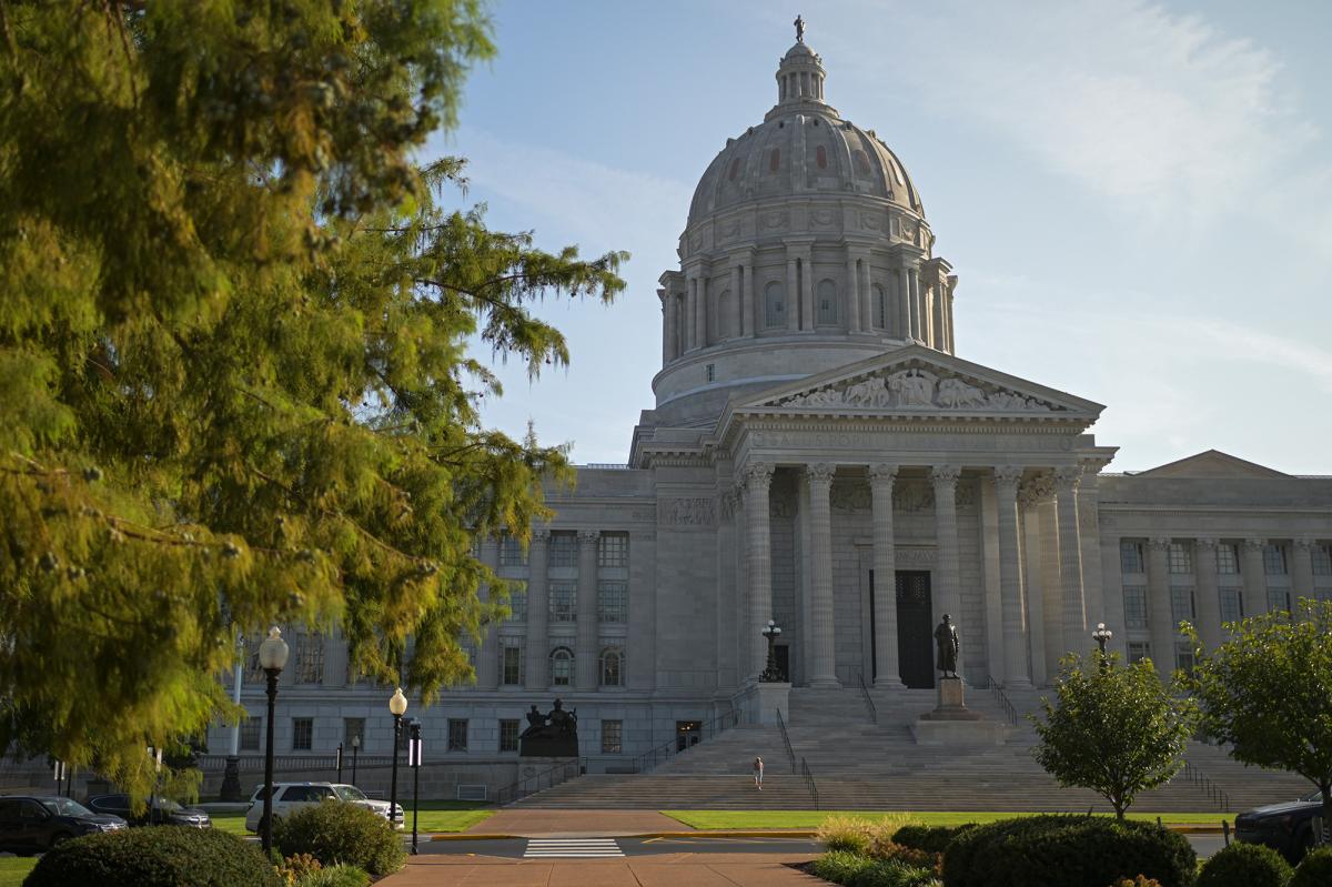 nypost's tweet photo. Missouri voters reject abolishing state income tax https://t.co/sME67wtkAp https://t.co/rc1CVXOPU5