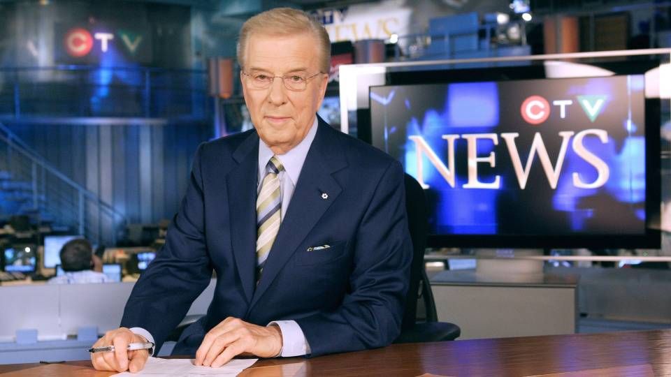 CraigBaird's tweet photo. Lloyd Robertson has died.
Born in 1934 in Stratford, he was one of Canada's most celebrated journalists. He was the anchor of CTV's national nightly news from 1984 to 2011.
He was also one of the longest-serving news anchors on English-language North American television.

📸 CTV https://t.co/EqbZPREzgQ