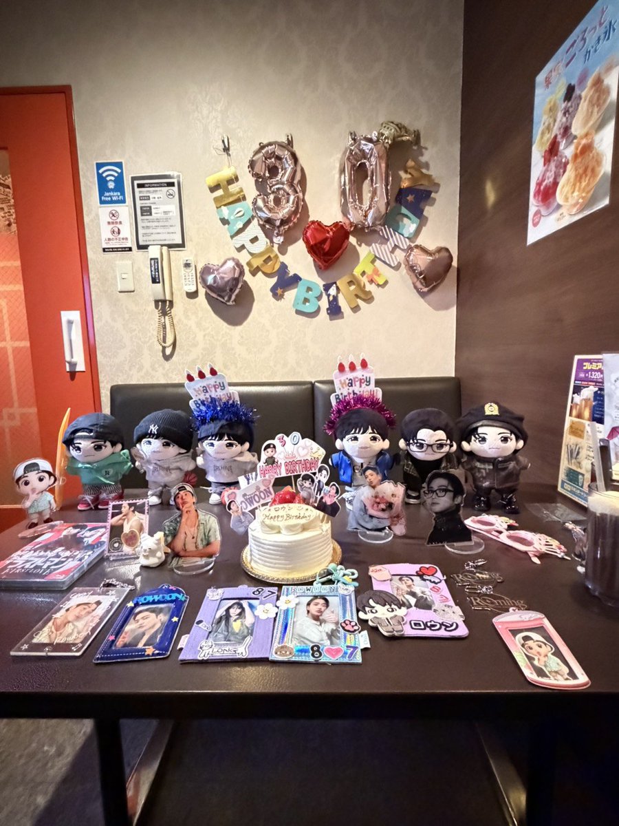 nmfnfamily's tweet photo. 昨日は早めのロウンセンイルお祝い🎂
ラストマン観賞して、歌って楽しかった😆 https://t.co/ZSxRIQFpgw