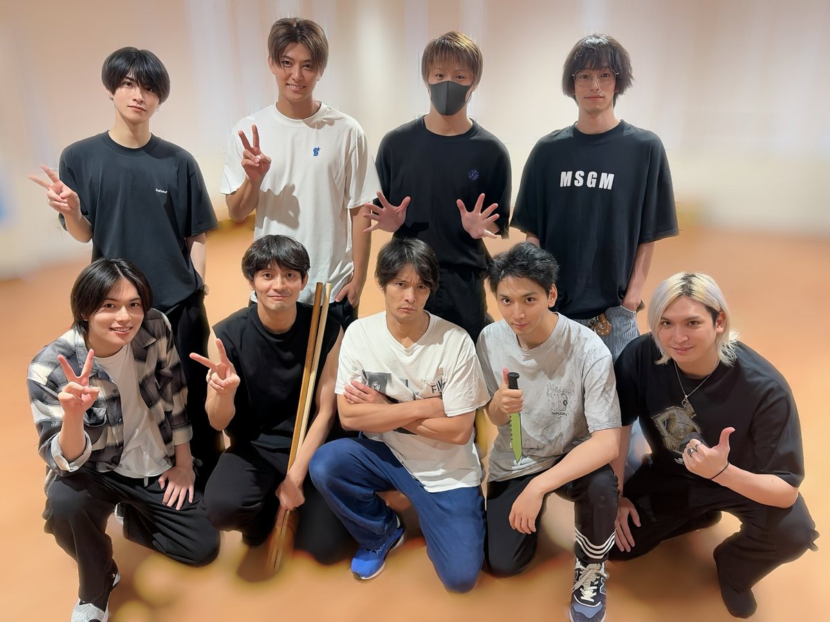 729Yuta's tweet photo. 京極組揃いました！
個性爆発してます。
戦うぞーー🪏🔪 https://t.co/zvuW0UJhEI