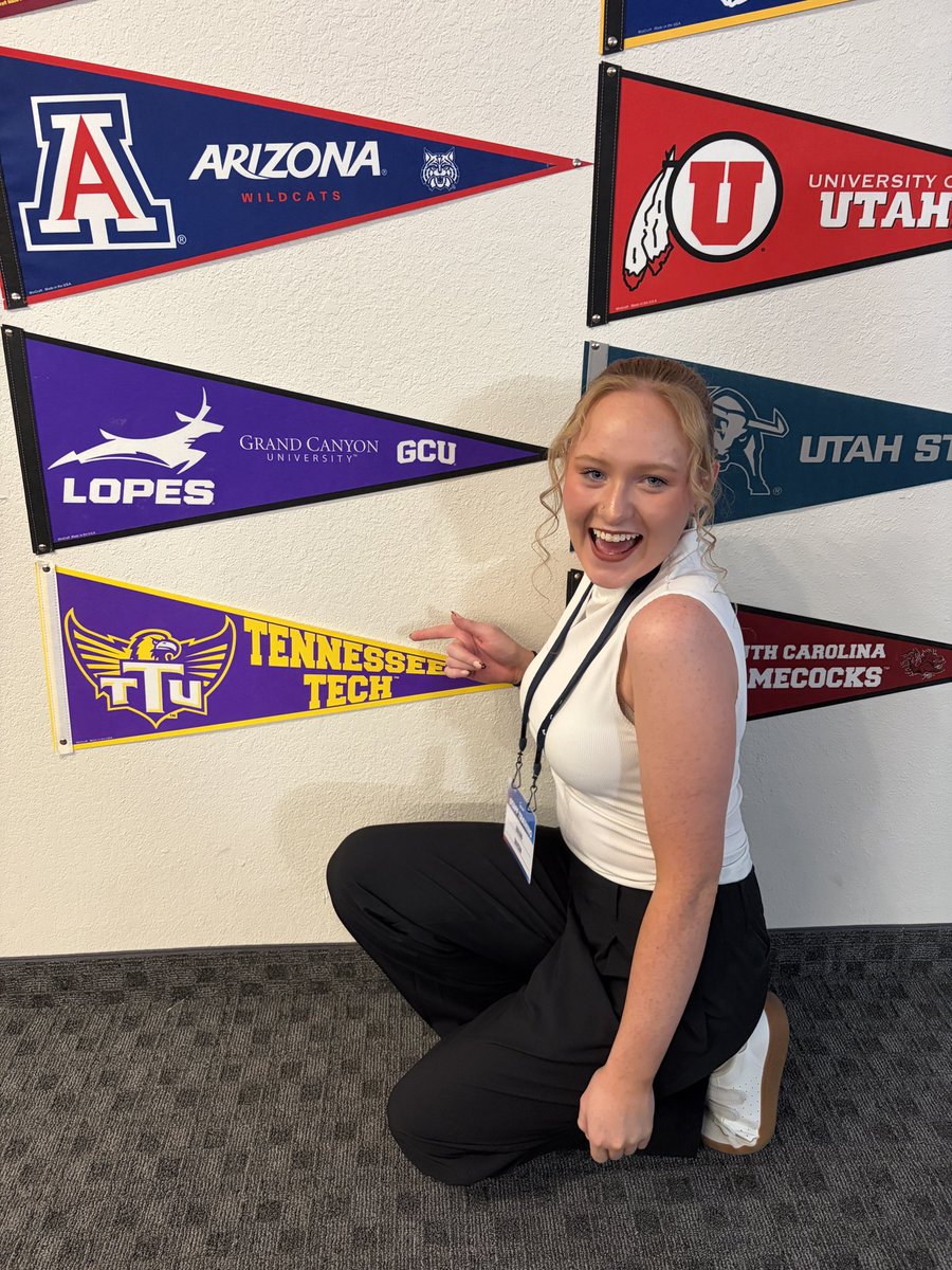 havanajdavison's tweet photo. From Tennessee Tech to @TPUSA HQ. 💜💛🇺🇸 

Day two of new hire training and the excitement just keeps growing! https://t.co/KkYa6IP8PM