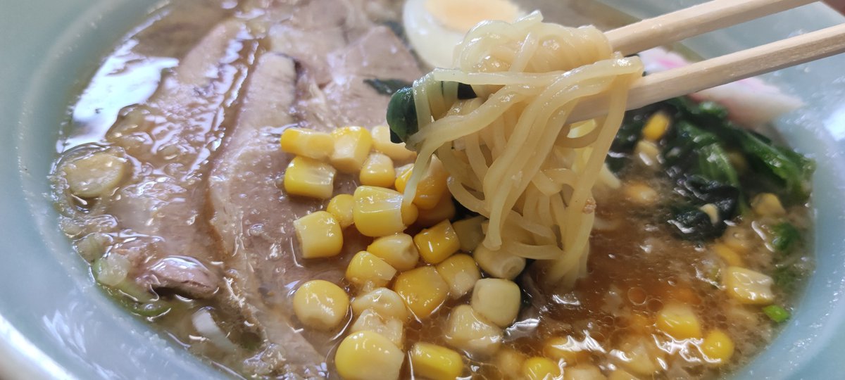 8080shin's tweet photo. 夜勤前の栄養補給で古川小稲葉の「らあめん家」さんで味噌ラーメンを。

ごちそうさまでした。🙂‍↕️

8月お盆期間は店休日、注意です。 https://t.co/yvluXxXc2R