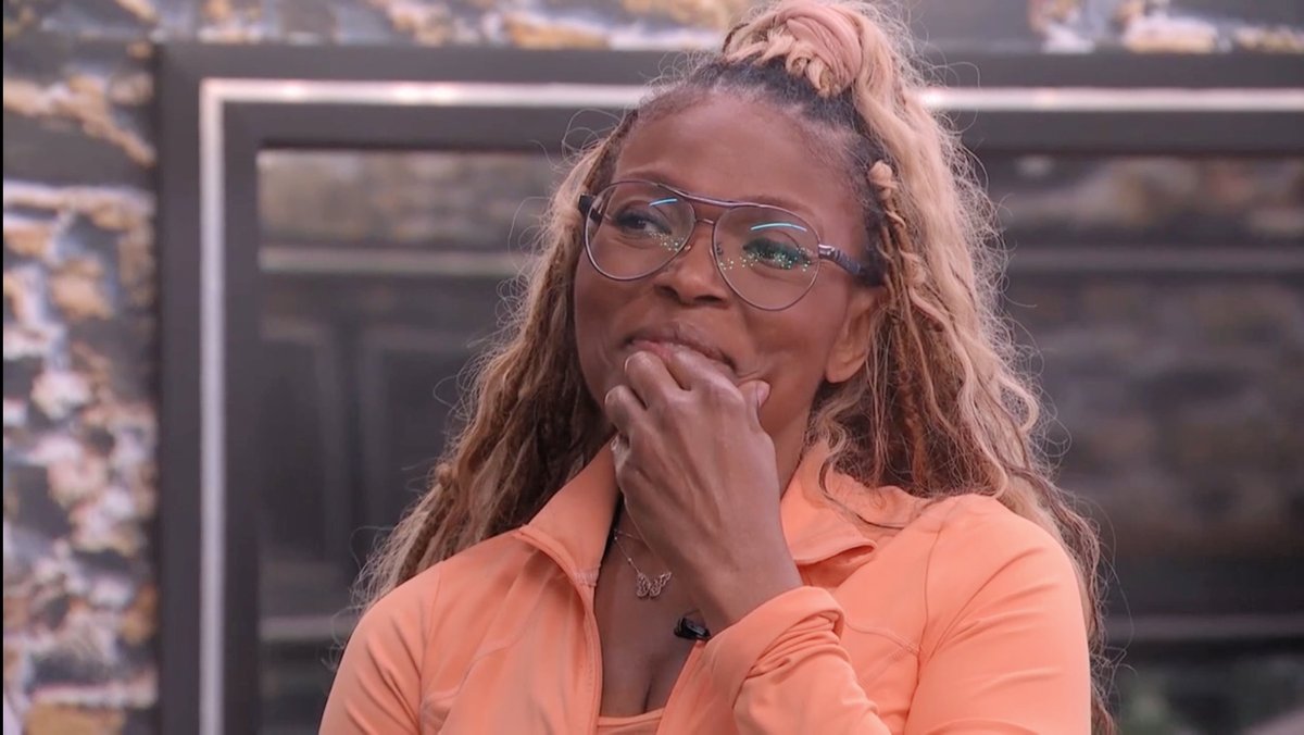 89razorskate20's tweet photo. ⏳WEEK 4, REPOST &amp; LIKE If You’re Team LA TRICE! #BB28 https://t.co/mAObMNwAja