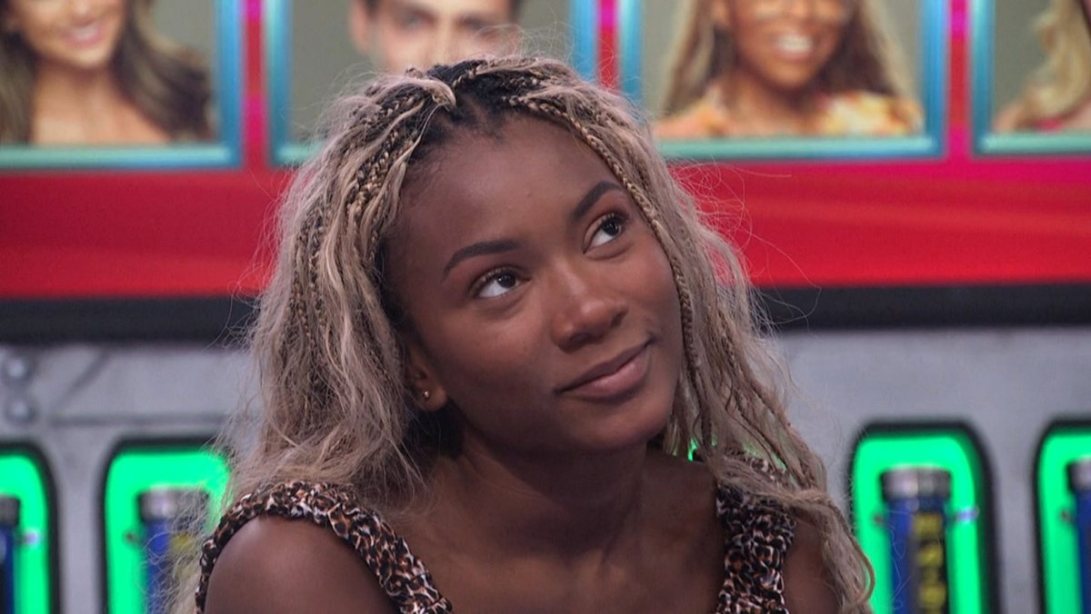 89razorskate20's tweet photo. ⏳WEEK 4, REPOST &amp; LIKE If You’re Team TAYLOR! #BB28 https://t.co/MF2t6bdpAB
