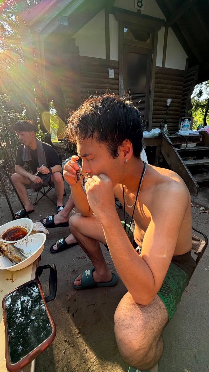 sb04281999's tweet photo. 8月🌞🌴🌺✨

山登りからの海で始まり
今年の夏を堪能する！ https://t.co/sp10Yz2TTP