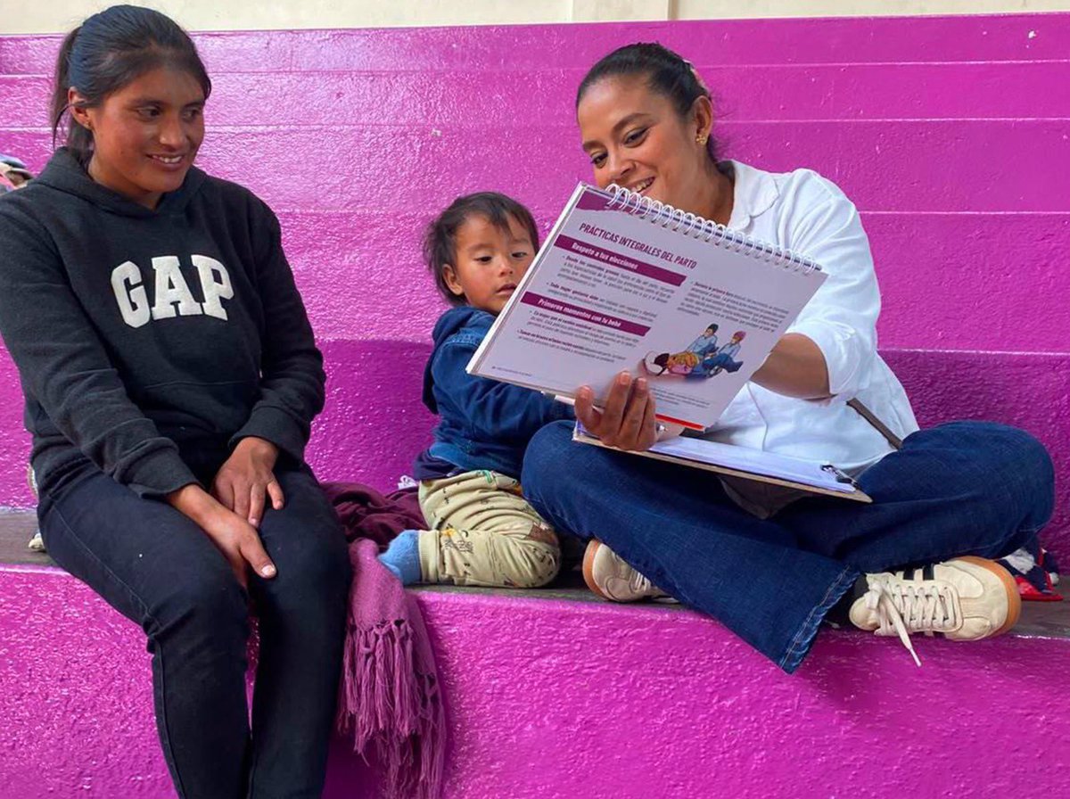 InfanciaEc's tweet photo. 🤱Continuamos con más actividades por la Semana Mundial de la #LactanciaMaterna.
📍 En Azuay desarrollamos la feria interinstitucional “Unidos por una Infancia Saludable”; en Chimborazo realizamos una capacitación sobre la importancia de la lactancia materna. https://t.co/GvBZOoHwPl