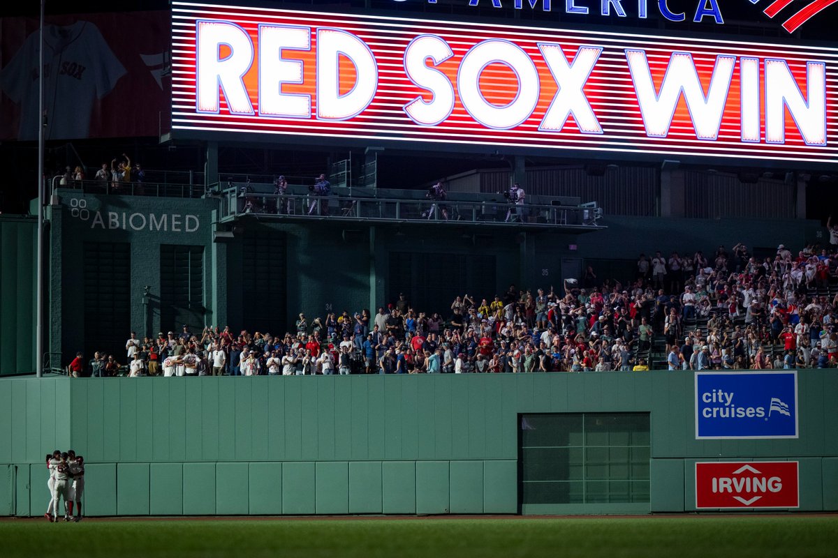 RedSox's tweet photo. Love it here. https://t.co/MRu94J1g4G