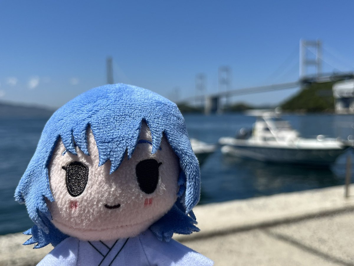 iitabisitaina's tweet photo. とりあえず今治城！
GWに自転車で通ったしまなみ海道が見える！！
あの時はアホなことをしたもんだ…

#ざつ旅 https://t.co/d8nDikEqIJ