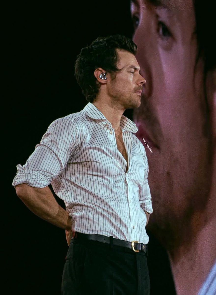fcukerry's tweet photo. biblical evolution or some shit https://t.co/XCmZsDqRwJ