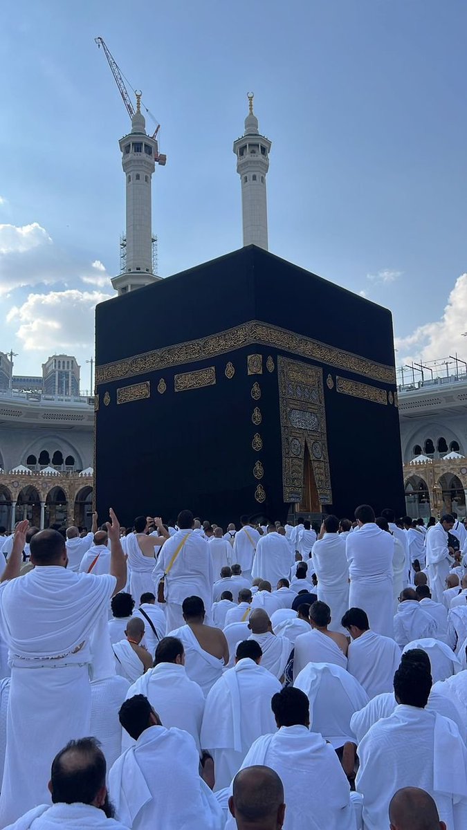 Lostguy____'s tweet photo. Starting the day with gratitude because every morning is a gift from Allah 🤍🌿

Assalamualaikum 🌸
Good Morning everyone ☀️🤍 https://t.co/9cbutTW3RU