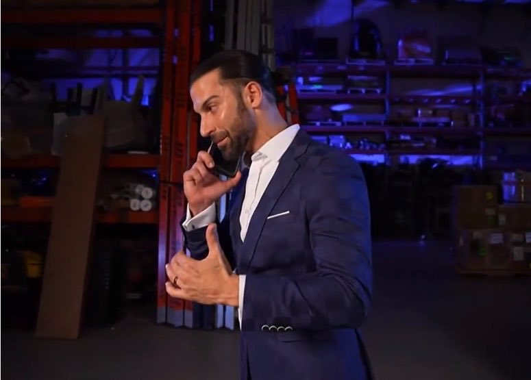 HiddenLeaf607's tweet photo. “YOU’RE A FREE AGENT?, YEAH I WANNA TALK” 

NXT is literally signing everyone at this point 🔥 who do you think it could be? 

#wwenxt https://t.co/x2XSrBDsLn