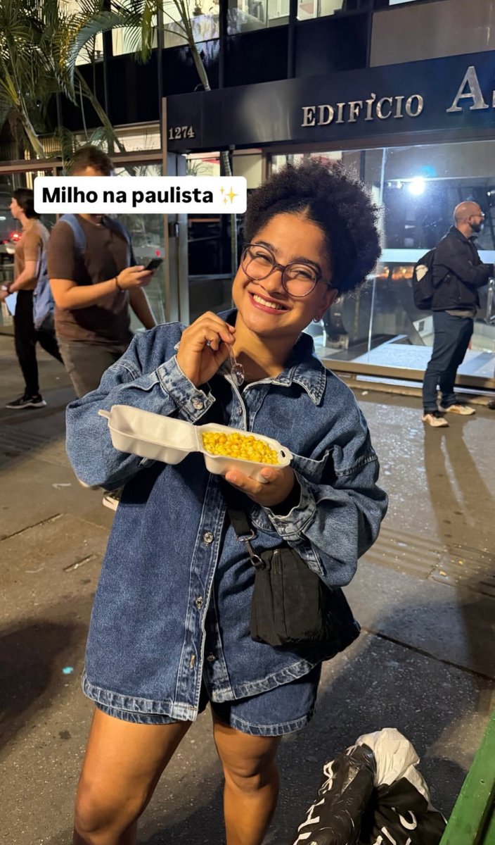 patyzinhann's tweet photo. A para né possível kakakaakakakak https://t.co/fP28sRBUHL
