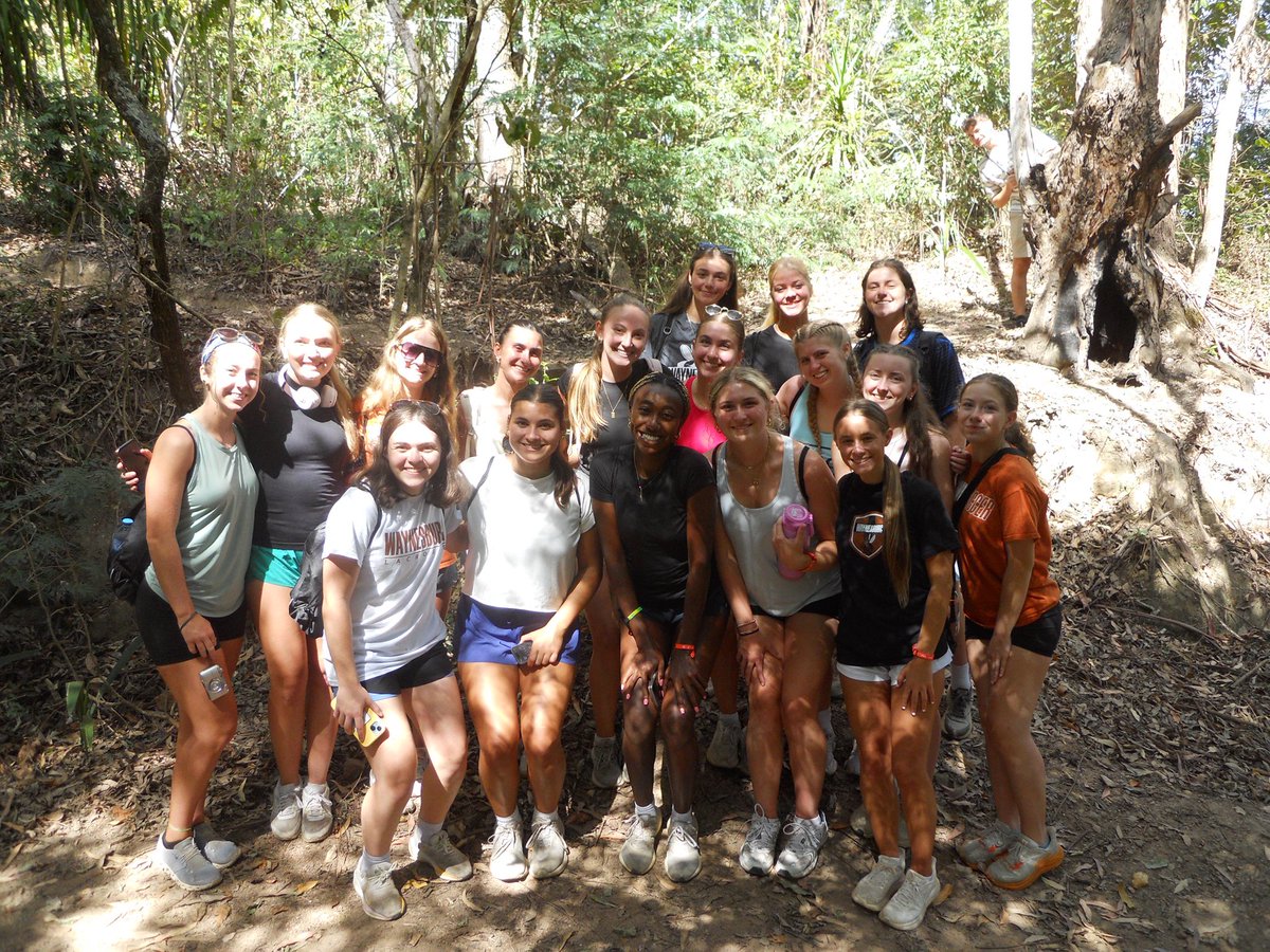 WU_wsoccer tweet picture