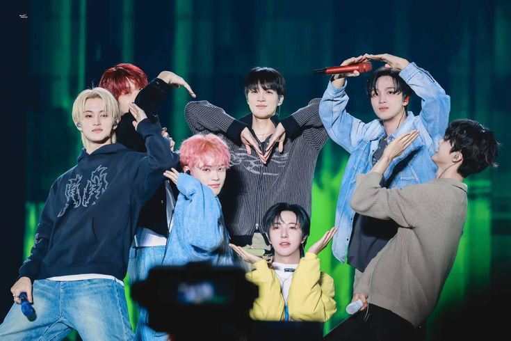 riwookiee_'s tweet photo. soy Luu, y busco #mutis :3
  🇦🇷 - '08 (17) - she/her

( ͡•. ͡•.) #kpoptwt ⭑.ᐟ

– stan: nct, ateez, bndoo, riize, exo, zb1, txt, hs ᯓ ᡣ𐭩
– +intereses: enhypen, cortis, santos bravos, lngshot, and2ble, JB ᯓ★

 🕸️๋࣭ ⭑love : FNAF, spiderman, mark lee, wos y luis miguel https://t.co/8XLO5ZbqsZ