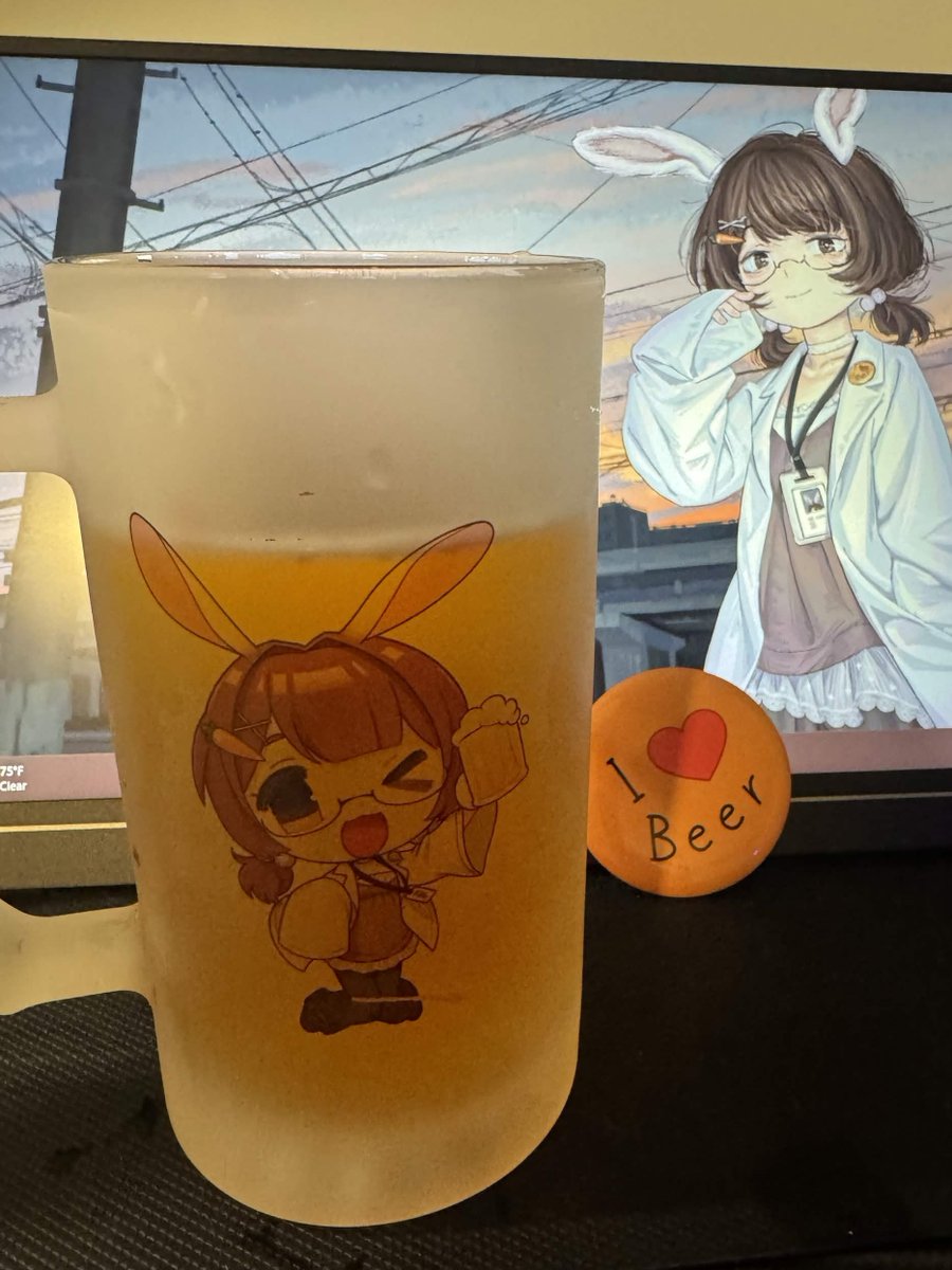 ahzree's tweet photo. cheers 🍺 #mishamoment https://t.co/u7iLFwN8TN