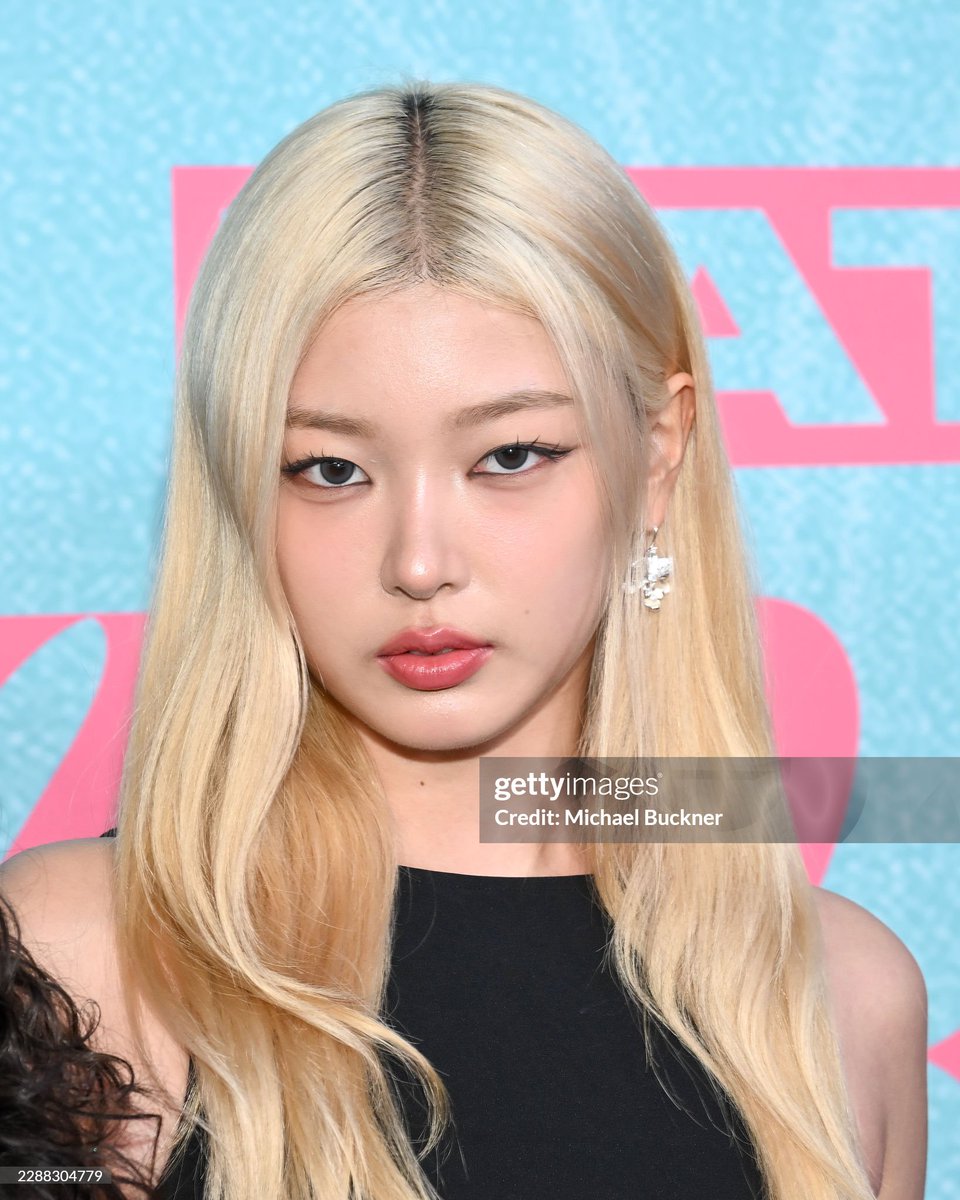foryoonchae's tweet photo. yoonchae will always beat the getty images curse with ease https://t.co/Oz1kakKOTt