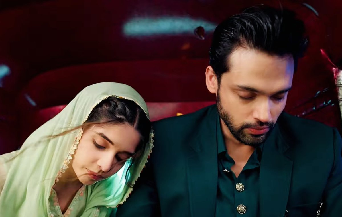 chupkarowww's tweet photo. Mahid miyan auto me bhi 7 saal ke baad hi baithe hai only bcs of seher 😩❤️

|| #seherhonekohai  #maher || https://t.co/TaPAdCZDHM