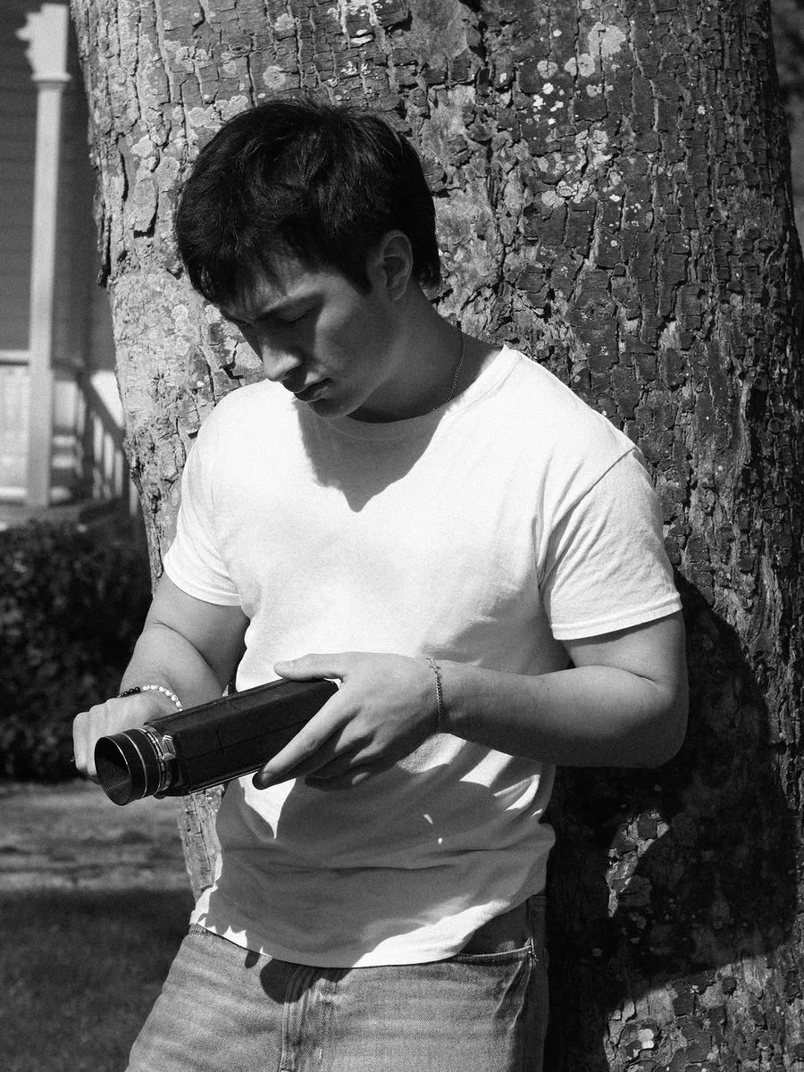 hudsonwupdates's tweet photo. New/unseen photos of Hudson Williams from last April! 

“Mr Ducati last April”

 (via cydneyrose) https://t.co/iScrokBRg4