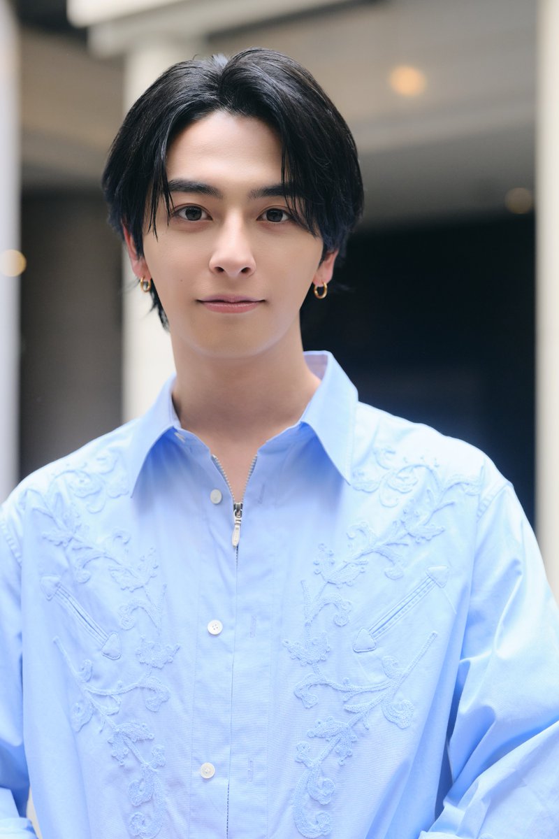 Audience_engeki's tweet photo. #新原泰佑、ことばを失う主人公に挑む「まさに現代を表した作品」ミュージカル『獅子 THE LION-BEAT』#ミュージカル獅子

✅寺山作品の世界に生息する自分を見てみたかった
✅「誰もが隠し持つ感情」を持つ主人公・貞夫

記事はこちら🔽
https://t.co/U571rvfgjY

@musical_shishi https://t.co/xRPWnti9Wd