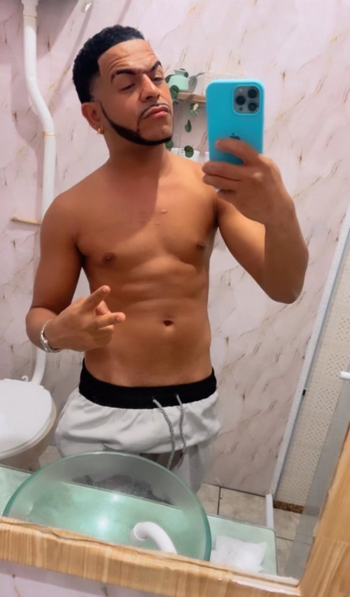 Levaadin's tweet photo. @EnzoCardiim 🤤🔥 https://t.co/dhLbKq5nBi