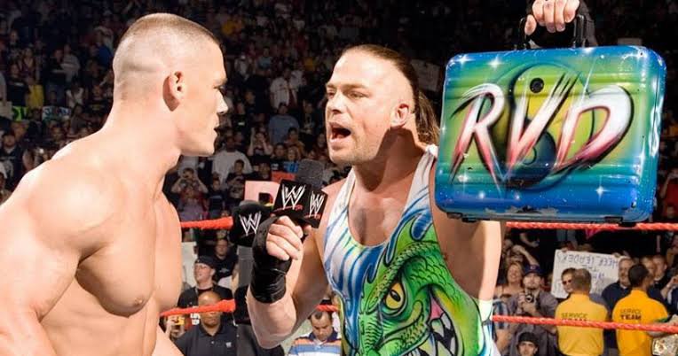 Amechurubusco's tweet photo. Imaginen a Penta como Mr. Money in the Bank, haciendo su canje de frente, como todo babyface de WWE: retando al campeón de turno a un mano a mano. Con la única condición de que la lucha sea en casa y con su gente, en una función de AAA. 

A lo RVD en One Night Stand 2006.

1/2 https://t.co/rJPy4fmOVk