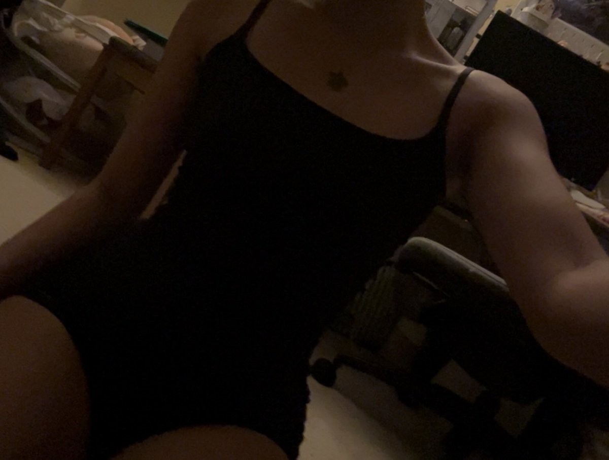 kaerotic's tweet photo. found my fav tank 🥹 https://t.co/8QFnntlCwn