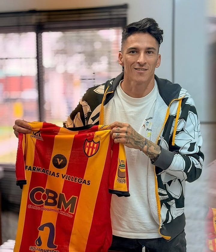 GabyObelar1's tweet photo. A sus 35 años, Lautaro Geminiani vuelve a competir a nivel Nacional. El ex #Patronato jugará el #TRFA con Neuquen
Su último club fue Zamora de Venezuela en el 2024. https://t.co/4hdjVyEeux