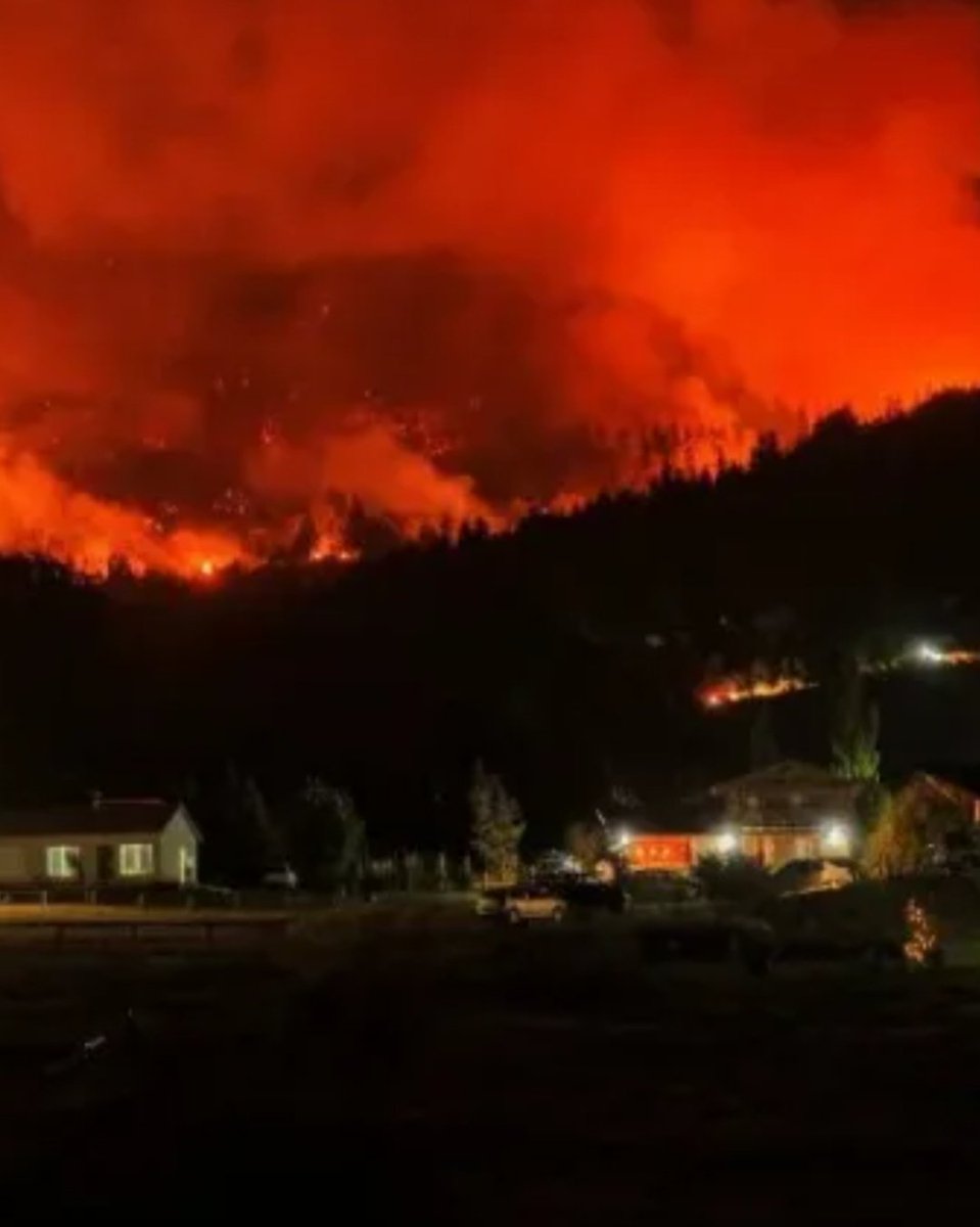 Georgin58016200's tweet photo. Patagonia no se vende, no se regala NI SE INCENDIA. https://t.co/3NBwh5dXuj