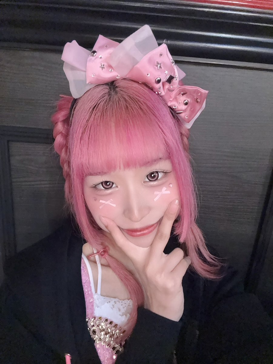 chp_yua's tweet photo. おは！よう！

まだ喉痛いTT
結構風邪みたいなものが流行ってるぽいので、人の多い場所ではマスクをしたり、手洗いうがいちゃんとしてね꒰ᐡ•̥ •̥ᐡ꒱❤︎

週末元気に会えるように治すぞ〜！皆さまも体調お気をつけて😭 https://t.co/8De1bcmQYa