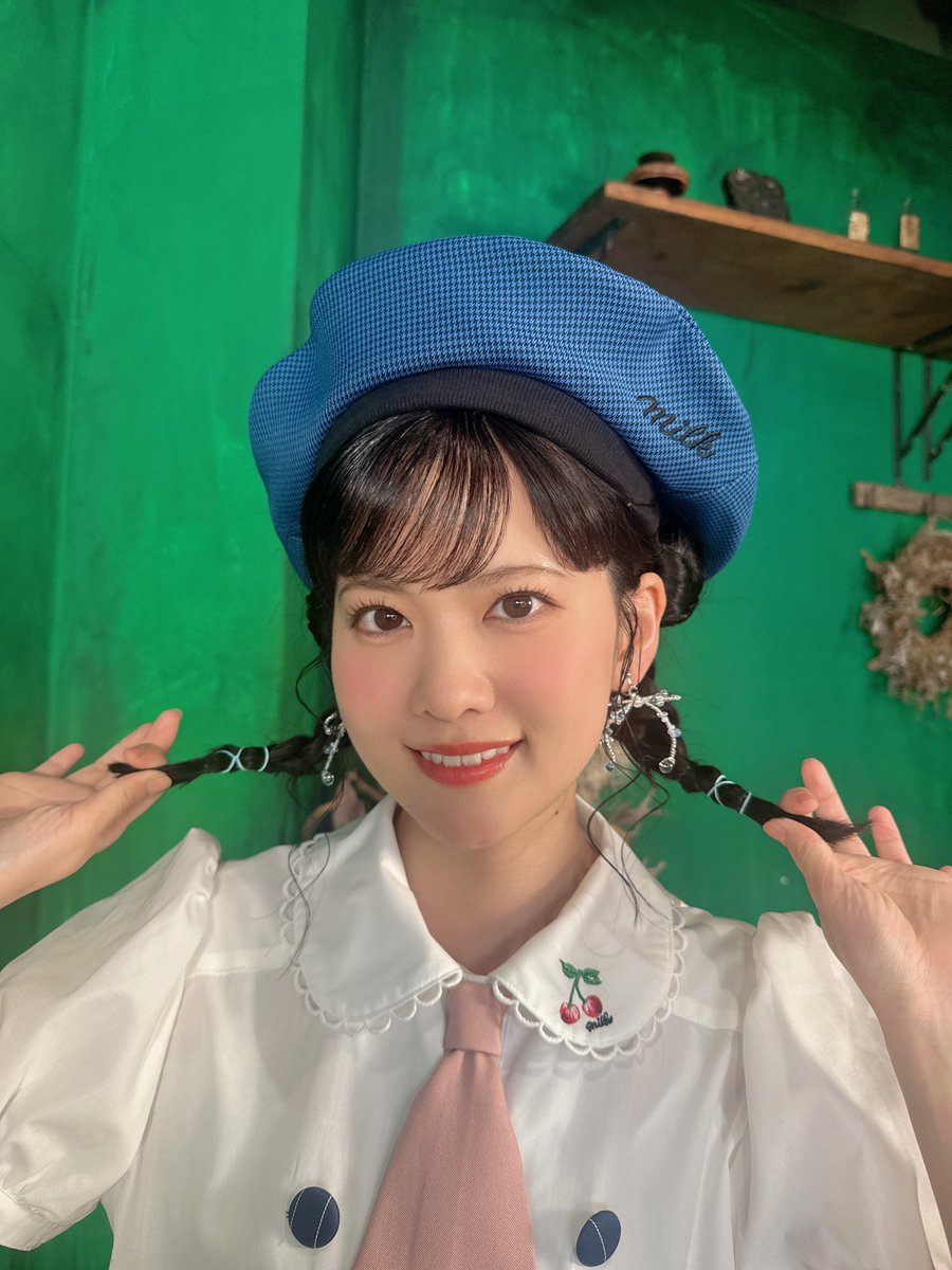aguri_onishi's tweet photo. TVアニメ #ブチ切れ令嬢 EDテーマ
#あぐぽん9th シングル
『グッバイ・ララバイ』が本日発売🐈‍⬛💓

たくさん聴いて、ぜひリリイベに遊びに来てくださいね😘
カップリング曲『わたしシュガースパイス』のMVもチェックしてください〜🎂
みんなの感想待ってます🫶✨ https://t.co/MwGE2i1ZTT
