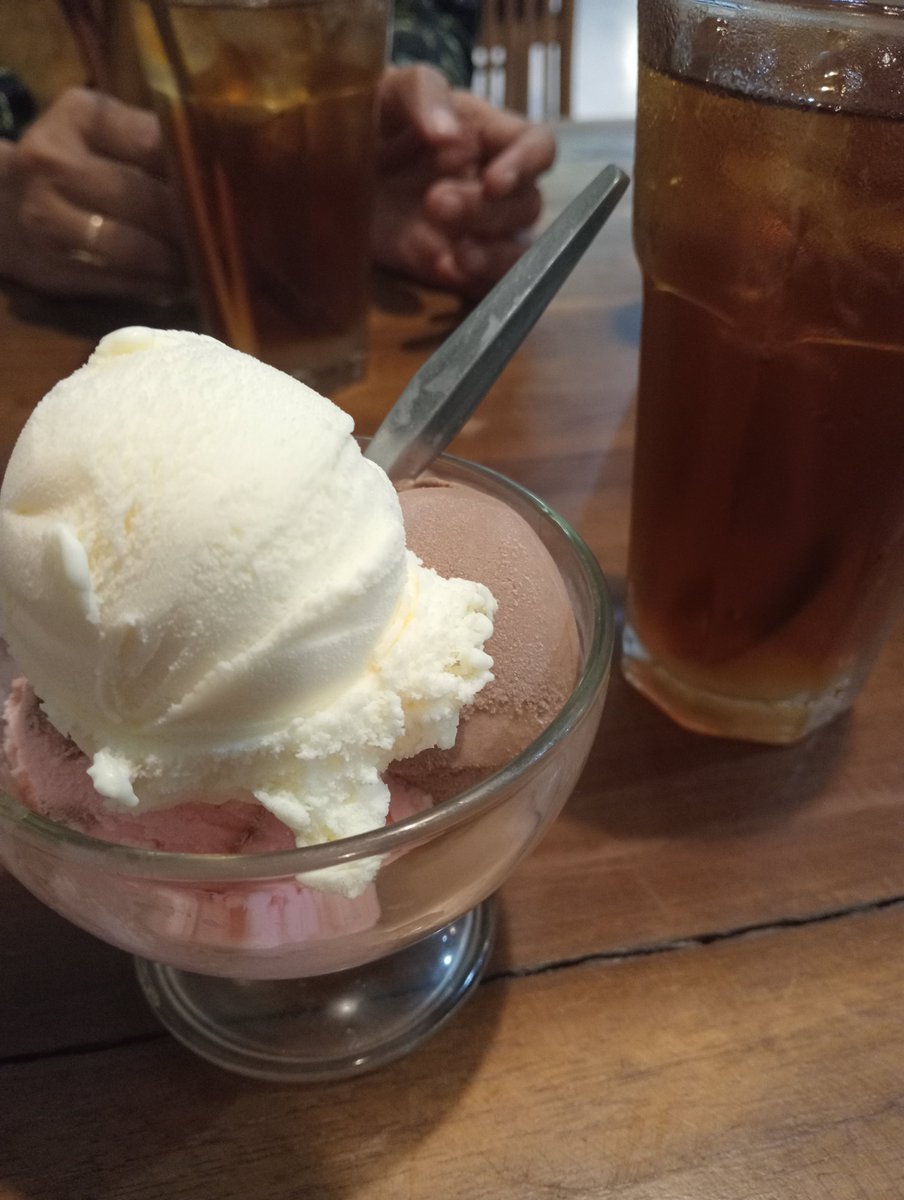 vithamongomerry's tweet photo. The greatest and most delicious combo https://t.co/bd3UKhZrGE