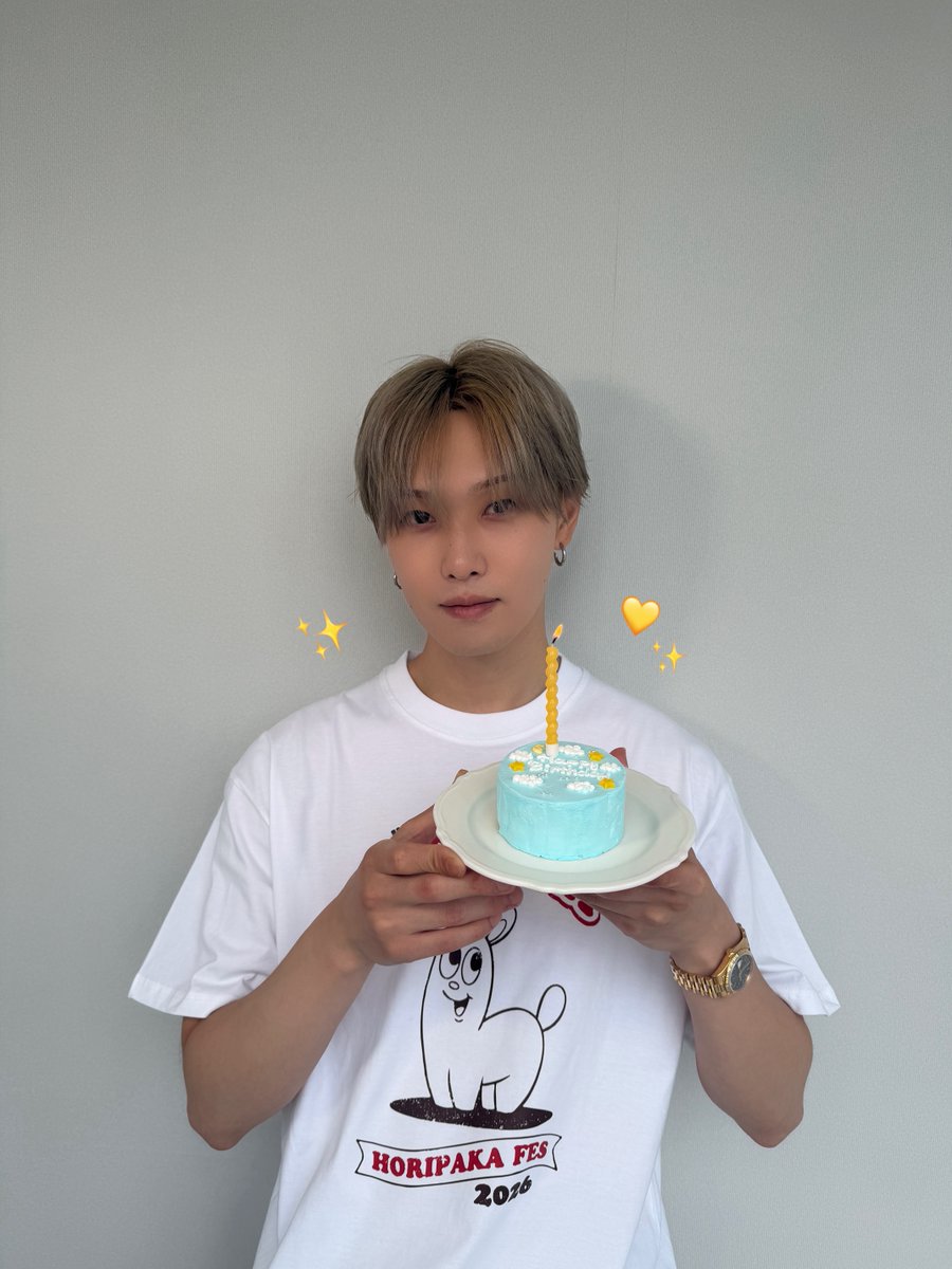 horinatsu_kari's tweet photo. 🦙🎂2026.08.06🎂🦙
　⋆⸜𝐇𝐚𝐩𝐩𝐲 𝐁𝐢𝐫𝐭𝐡𝐝𝐚𝐲⸝⋆

 #ホリナツ お誕生日おめでとう🌻🌟

番組リニューアルを迎える今年！
なっちゃんのやりたいことを
どんどん発信していきましょう！

番組スタッフ一同

#FANTASTICS
#堀夏喜🦙
#ホリナツのカンムリ(仮)👑 https://t.co/8uCRVKgzI3