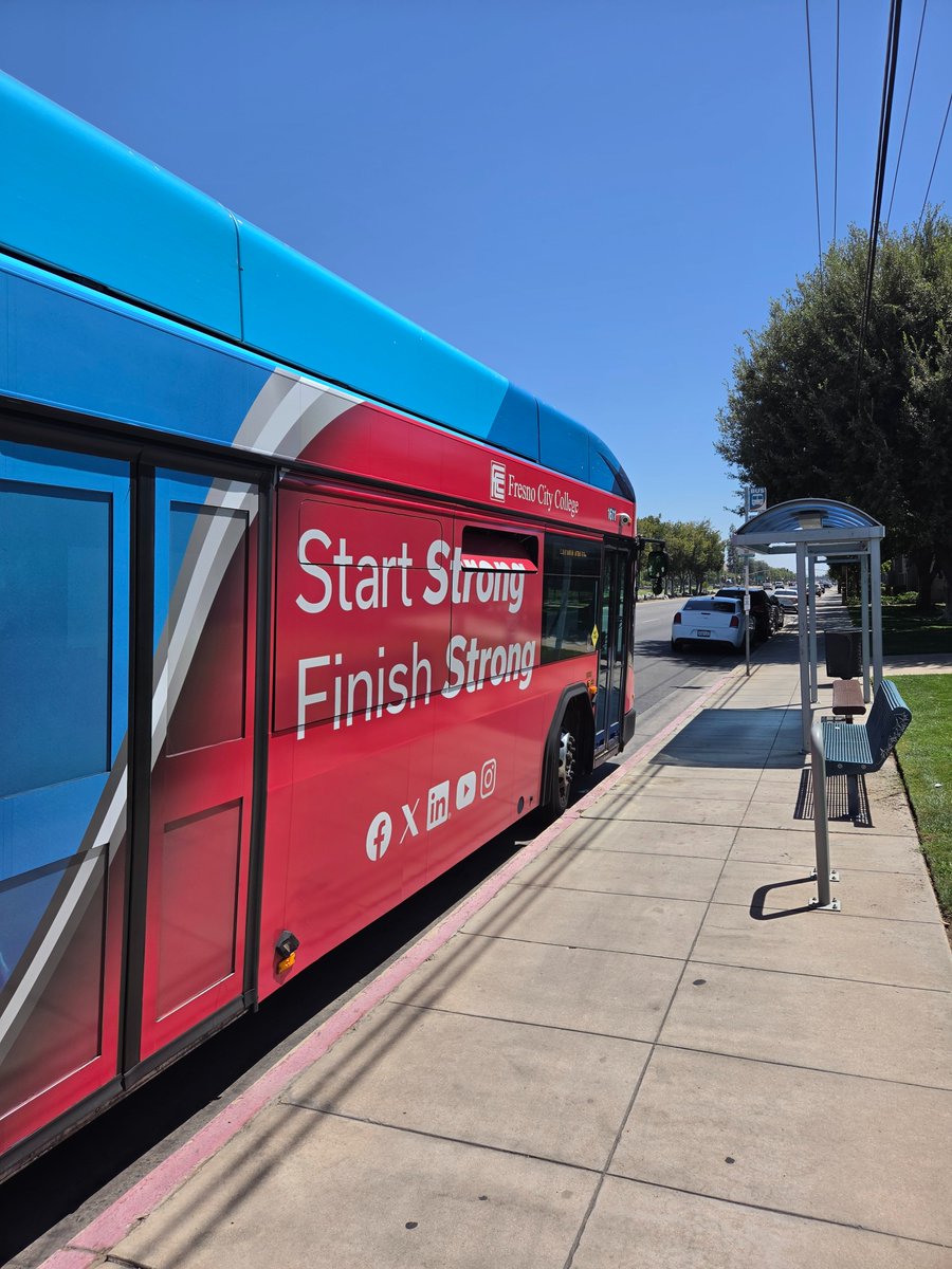 masternaut's tweet photo. I mostly avoid keeping photos of these stupid bus ads. https://t.co/DzjRfepmbp