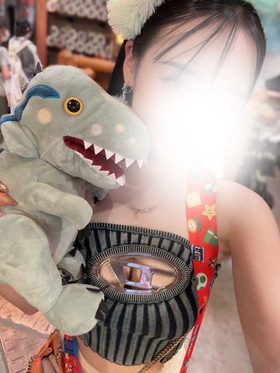 LoriStanphill's tweet photo. 一緒に行ってくれる人いないかな？ https://t.co/MEN2tAuB6D