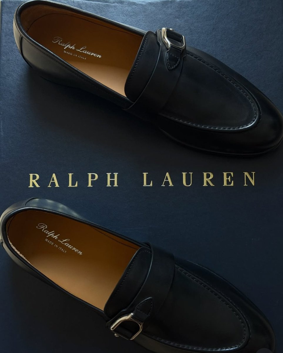 BossCode_12's tweet photo. Luxury fades. Taste remains.

Ralph Lauren Purple Label. https://t.co/Ik2bNPQhaX