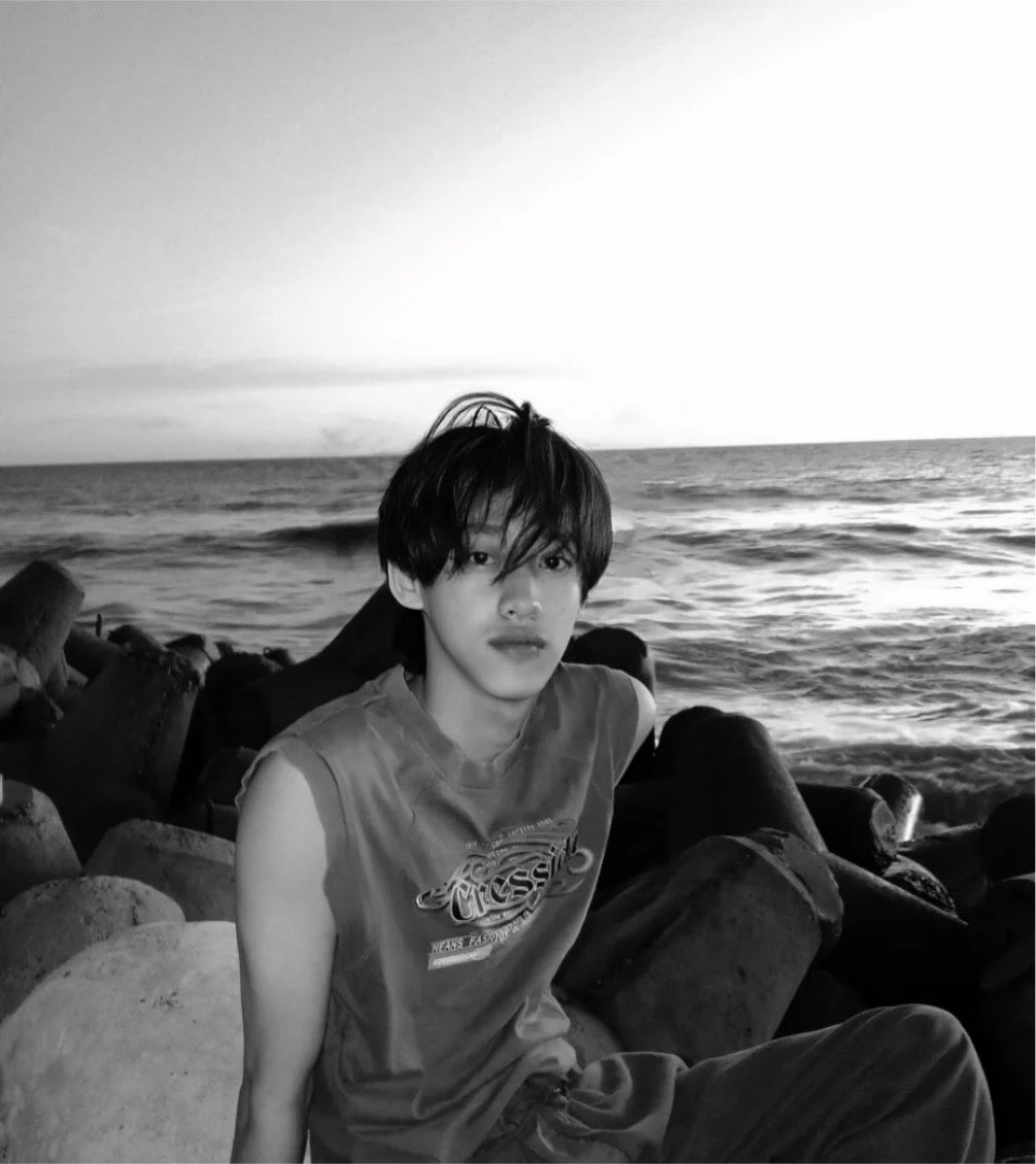 findyourlgbt's tweet photo. Rumored upcoming idntt member

- Iqbal
- Indonesian 🇮🇩
- was a model

#idntt #itsnotover https://t.co/8BfcZ0NfOz
