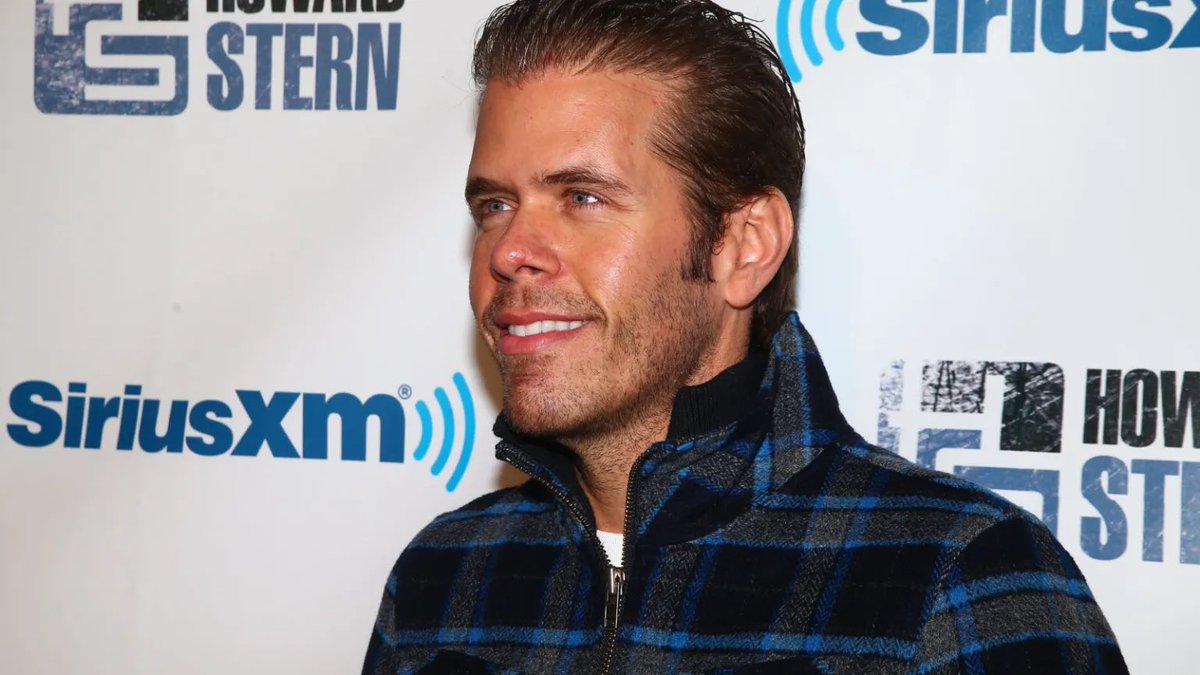 Thefactsdude's tweet photo. Miami Dade Sheriff Officer has released the following statement regarding Perez Hilton: 

“Deputies quickly located the individual's residence, where they spoke with family members on scene, and confirmed he was alone inside.” https://t.co/gDyo2LoG1f