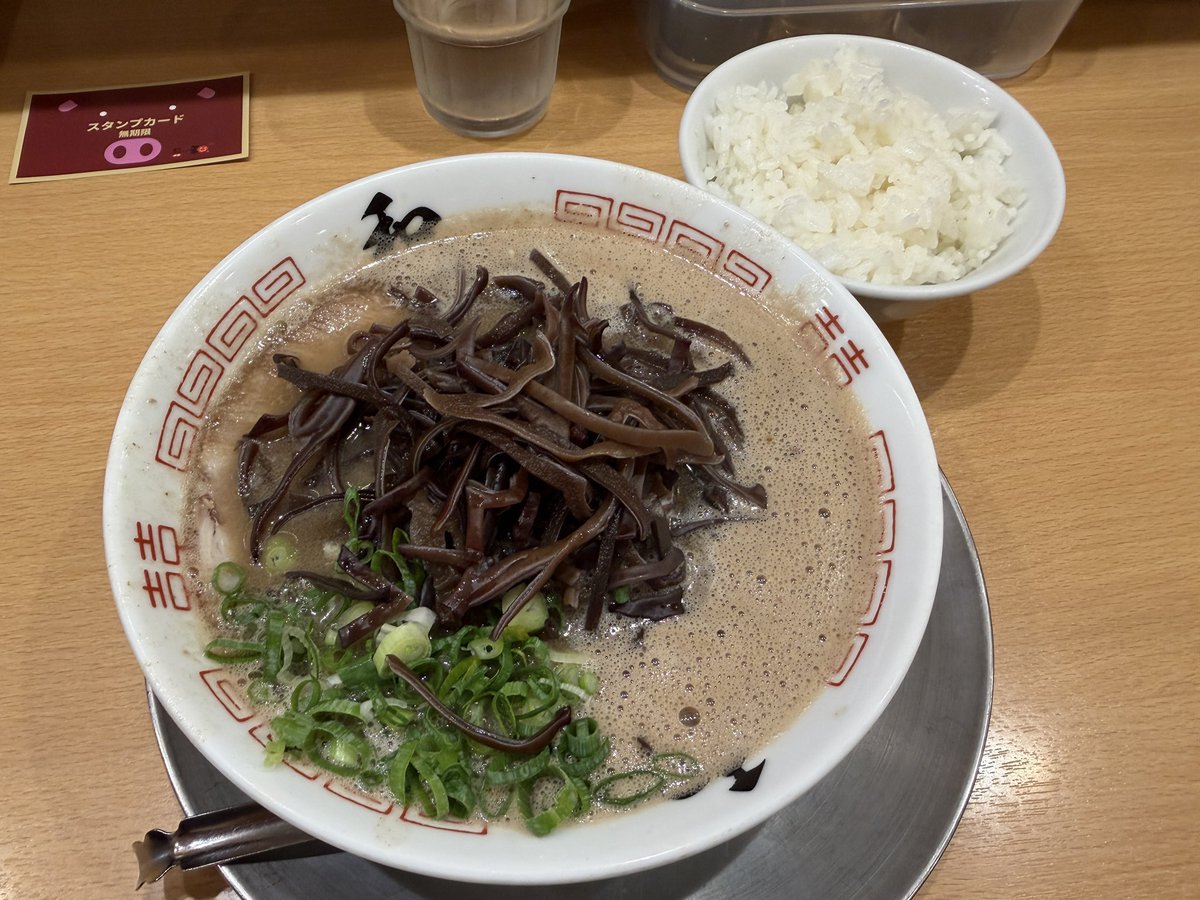 slimboy24's tweet photo. みなさん水分だけじゃなくてちゃんとこうして塩分も補給してくださいね https://t.co/ghHozak8gy