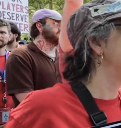 starsandtigers's tweet photo. There was a leftist with a communist neck tattoo who got to walk into Bethesda studios and come out with a job while you were worried about being too right wing around your colleagues. https://t.co/VbZj9tPyIB