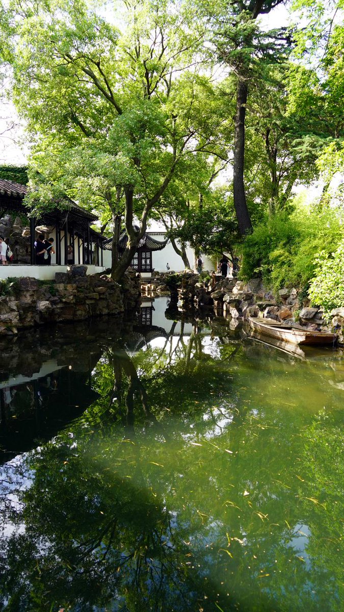 thesilkroad's tweet photo. The Humble Administrator's Garden is located in Suzhou, Jiangsu Province. It is the largest &amp; most renowned Chinese garden with an area of 52,000 sq. meters. Built in 1509 during the Ming Dynasty (1368 - 1644), it was initially the private garden of a former government official. https://t.co/L3Q0nfCHSo