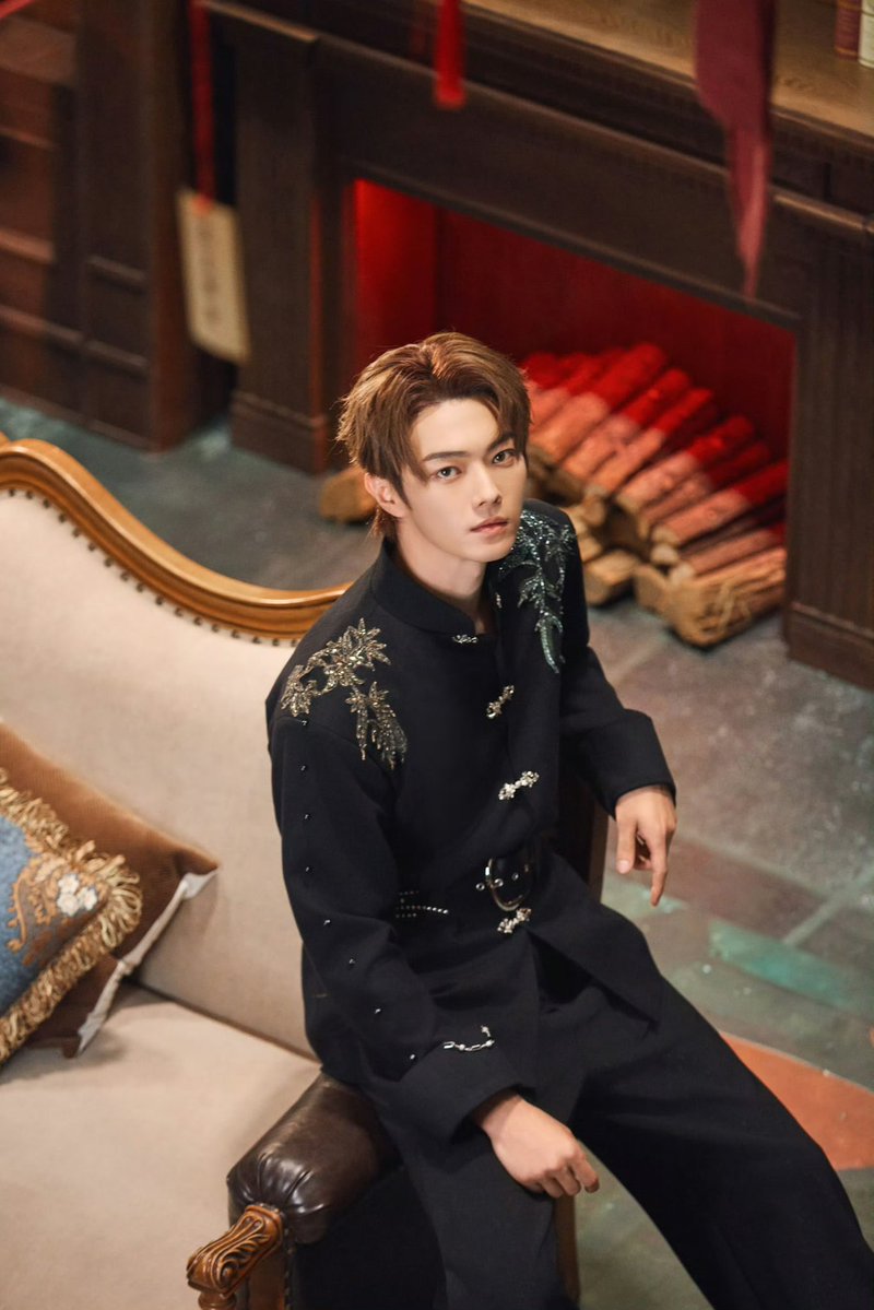 许凯 XuKai🌙Crystal (@La_lune48) / Posts / X