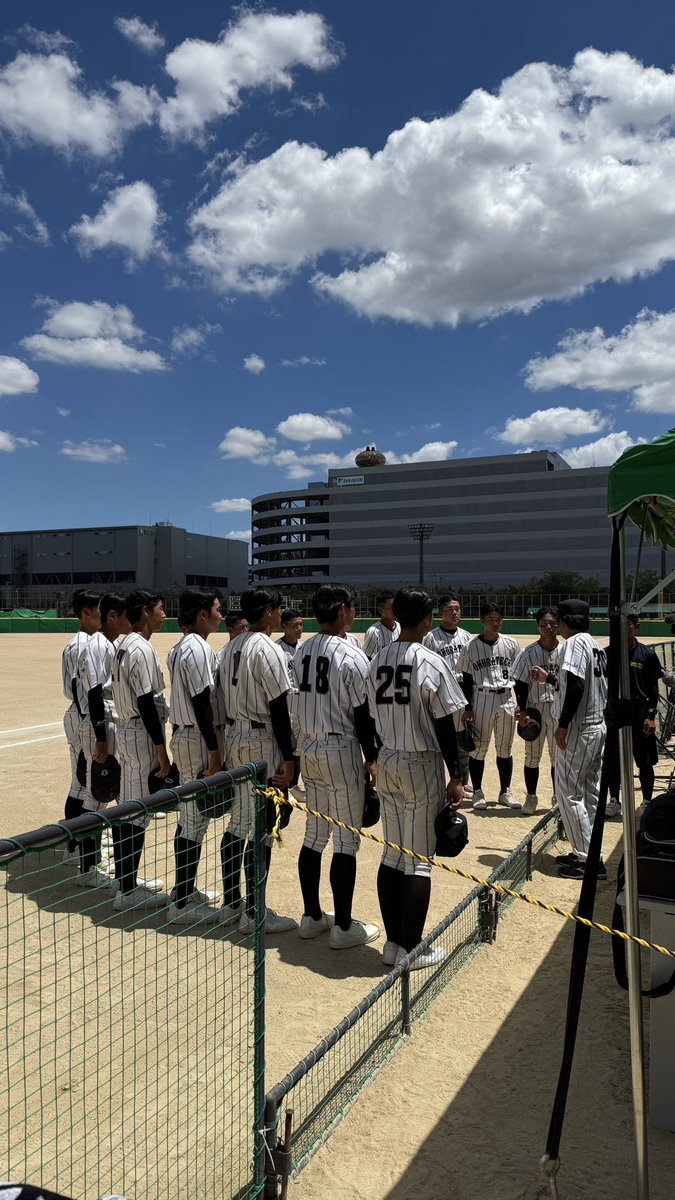 spocom_nagasaki's tweet photo. ▼インターハイ
ソフトボール男子・決勝

【 大村工業 】ー【 御調(広島) 】

大村工が連覇まであと１勝🔥 https://t.co/5GtXOqLim5