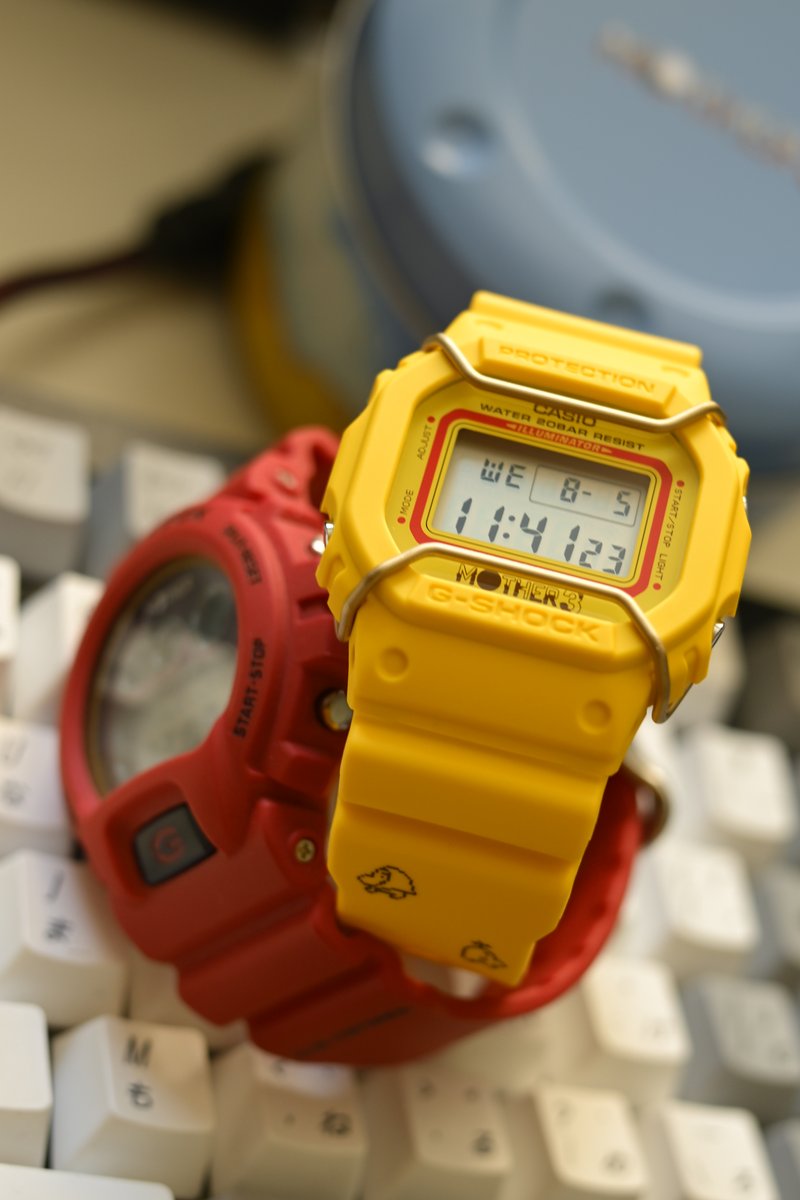 dpyukiqb's tweet photo. MOTHER3 × G-SHOCK
最初のは持ってないけど、素敵。
#MOTHER #MOTHERグッズ届いた https://t.co/wF8nafxLSO