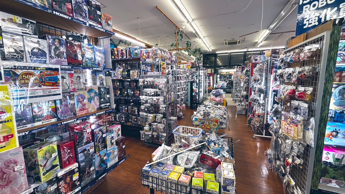 otakaramachi's tweet photo. さらに当店では!!
最新のプライズフィギュアも販売しております✨️
探していたフィギュアなどが見つかるかもしれません👀
#お宝 #町田 #夏休み
#フィギュア販売買取
#東方project #まどマギ #薬屋
#ガチアクタ #ぬースト #coreful
#TrioTryiT #Grandista
#NoirEdgeCollection
#GLITTERGLAMOROUS https://t.co/JThbaNhQz3
