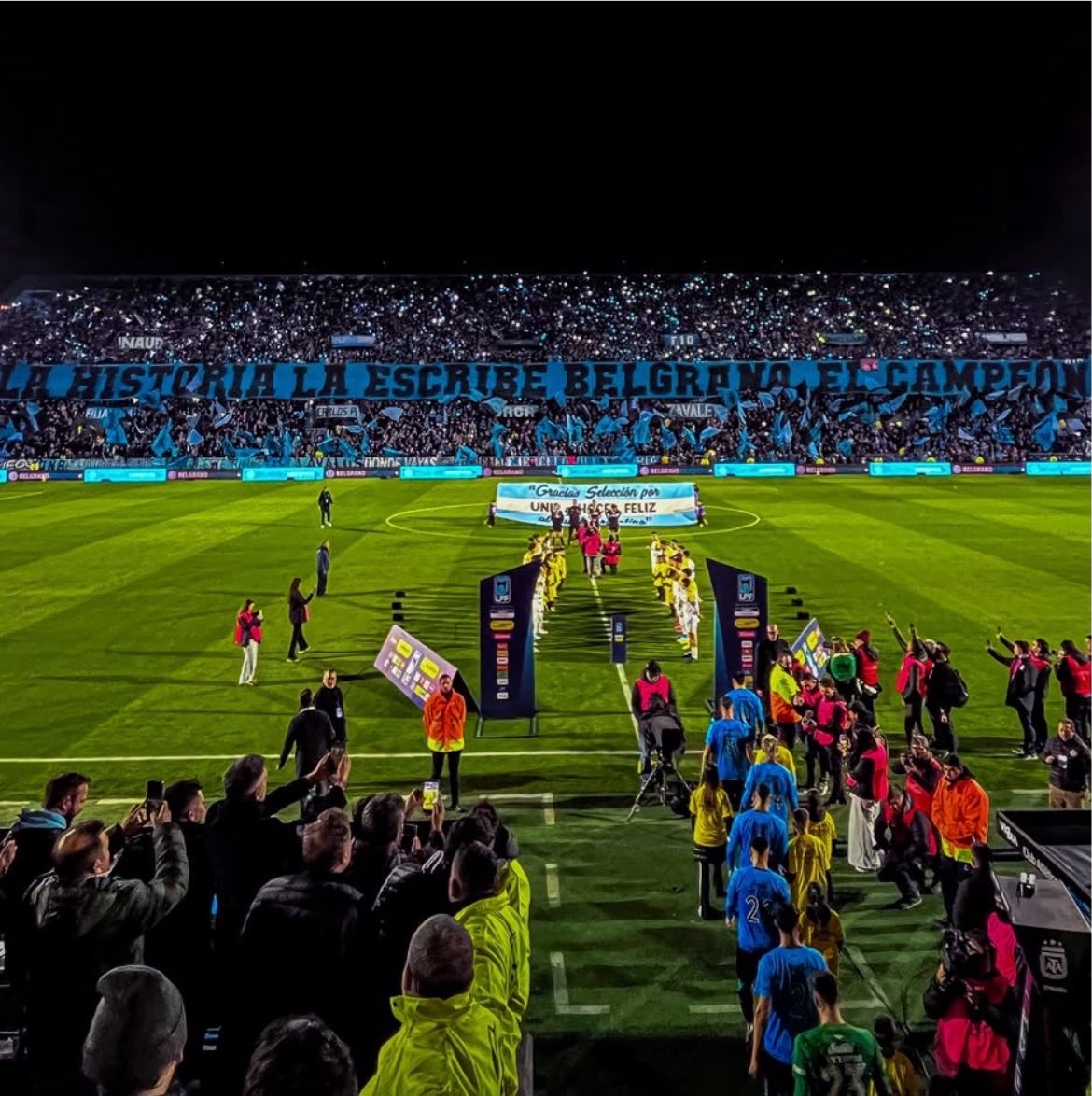 PlanetaCAB68's tweet photo. LOS MIÉRCOLES SON DIFERENTES CUANDO JUEGA EL CAMPEÓN DEL FÚTBOL ARGENTINO. https://t.co/fNoESK8uqL