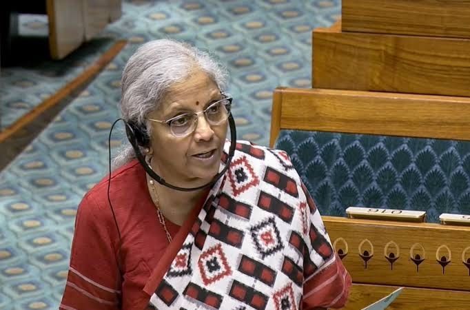 IndianTechGuide's tweet photo. 🚨 Indian economy is set to cross $5-trillion mark in FY29 as per IMF: FM Nirmala Sitharaman. https://t.co/YU78IP01de