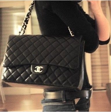 archiwbe's tweet photo. love black chanel https://t.co/LoBYLGFakj